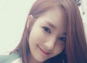 女優パク・ミニョン、春の外出を記念しツーショット公開 ”お天気いいですね”