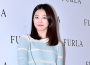 早くも春の装い。f(x)ソルリ、ファッションブランド「FURLA」イベントに出席【写真】
