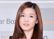 香港メディア、チョン・ジヒョン夫婦の日本でのバレンタインデーデート姿を報道